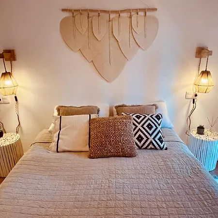 Somni - Boheme, Zen Et Chic Avec Piscine Apartamento *